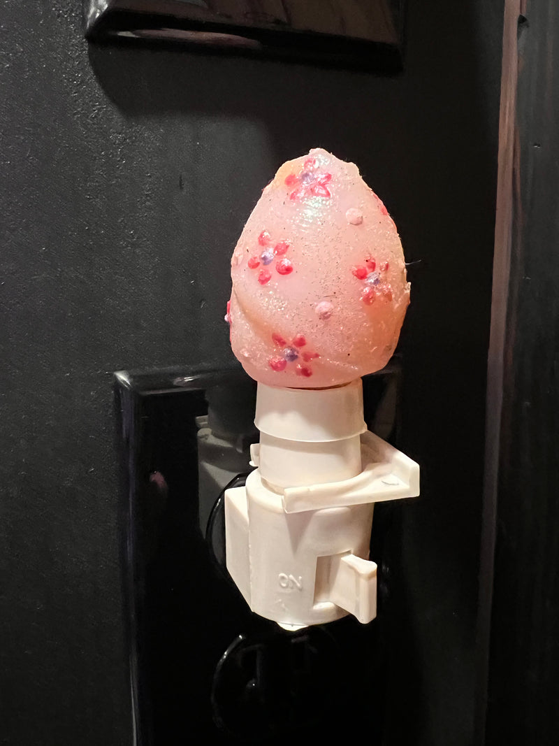 Pink Flowered Shimmer Bulb