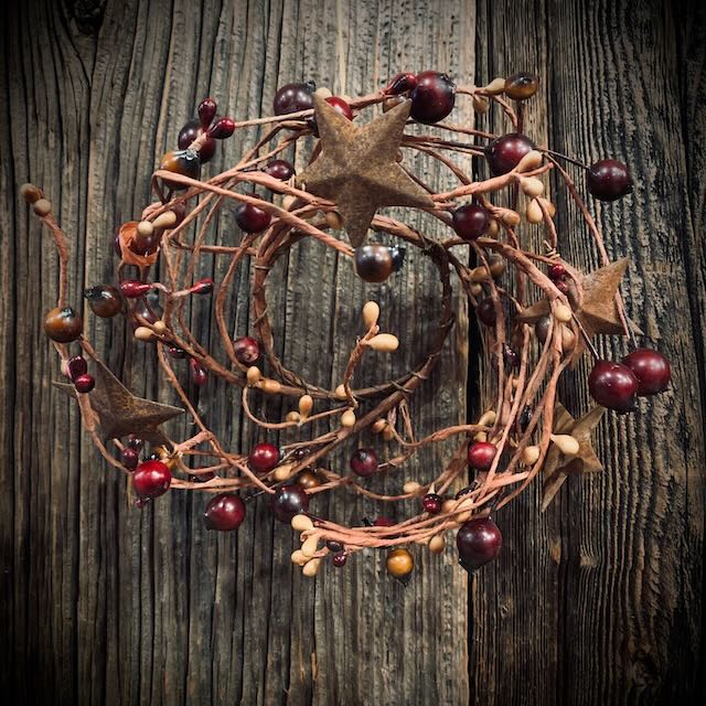 2.5" Burgundy Berry Candle Ring w/ Rusty Stars