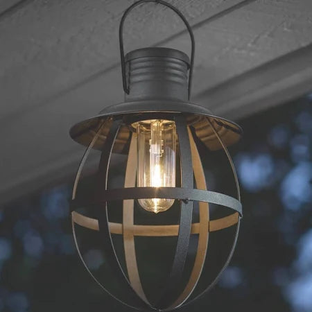 LED Weatherproof Dusk to Dawn Lantern