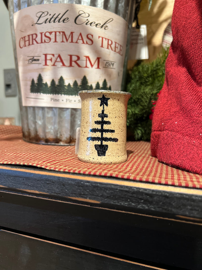Mini Crock w/ Christmas Tree - Light Tan